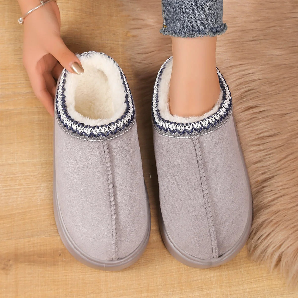 Women's Winter Fur Shoes Male Ankle Boots Platform Slippers Home Warm Fashion Outdoor Basis Thick Wool Wool Short Boots