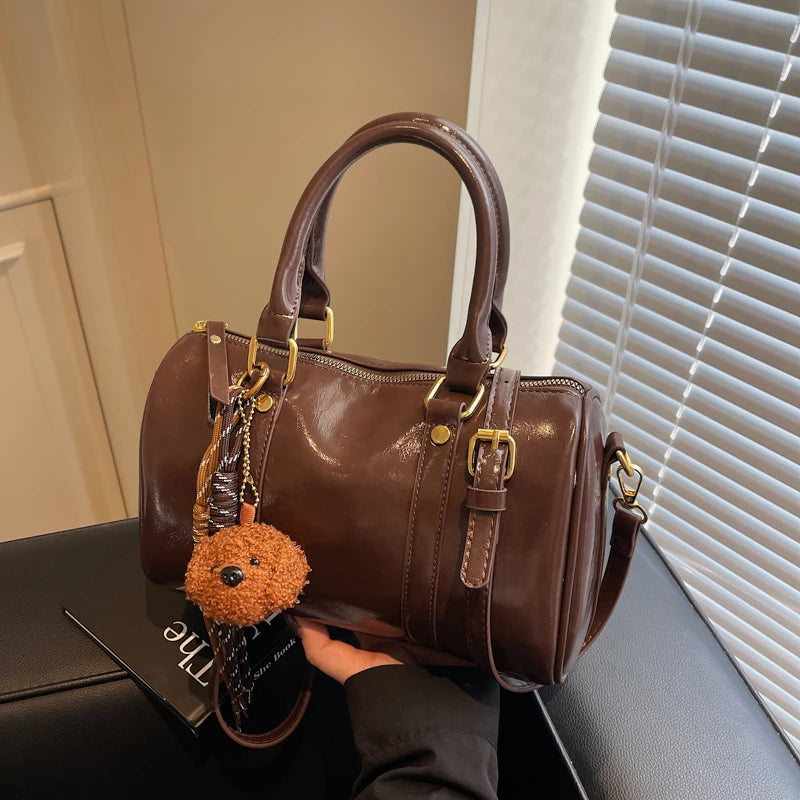 High-end feel small baggages for women, unique design, versatile hand-held Boston bag, pillow bag