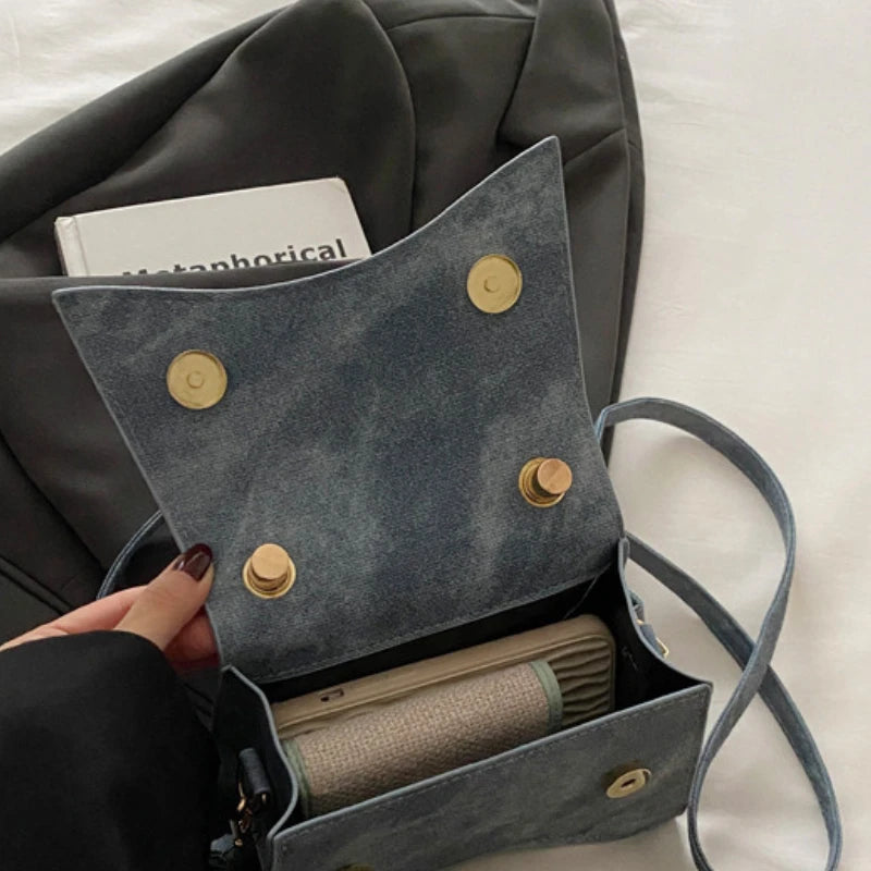 Fashionable Women's Shoulder Bag Pure Color Trendy Crossbody Bag Simple Casual Diagonal Bag Small Square Bags for Autumn Bolsos