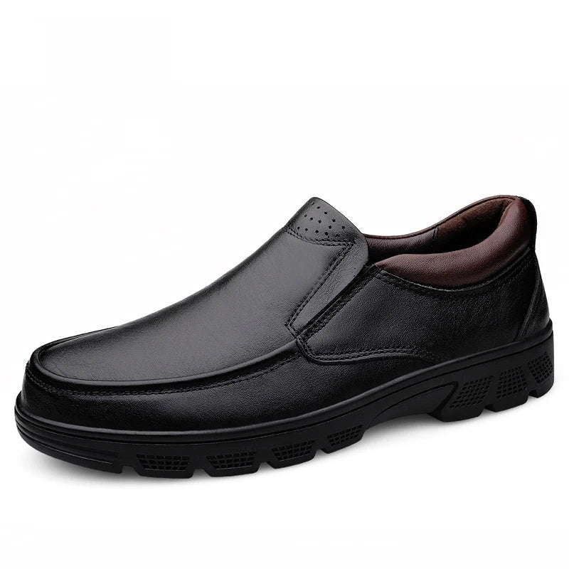Classic Brand Men's Genuine Leather Casual Shoes Thick Soled Winter Plush Cotton Shoes Men's Outdoor Commuting Work Shoes