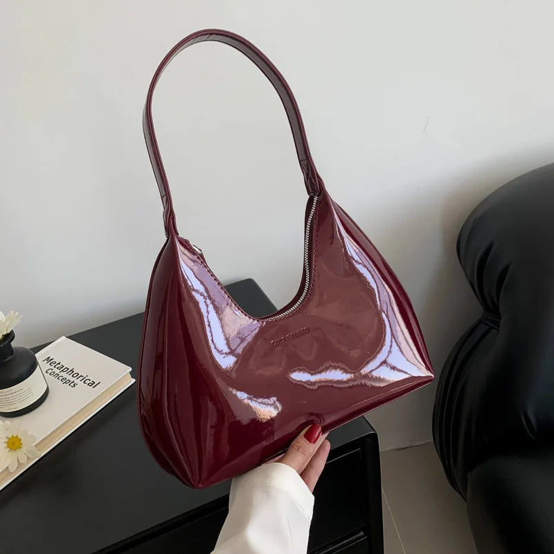 Women Burgundy Shoulder Bag Luxury Design Wine Red Half Moon Handbag Fashion Pu Leather Handbag Small Crescent Underarm Bags New