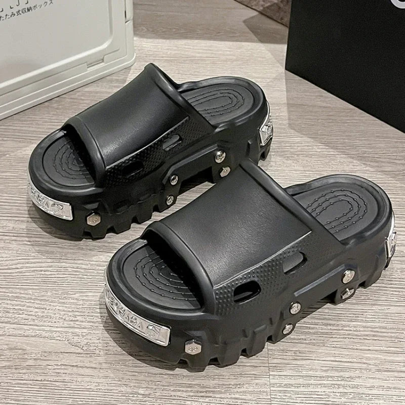 Punk Style Women Clogs 2025 New Arrival Soft EVA Thick Platform Slippers Comfortable Garden Shoes Fashion Beach Sandals