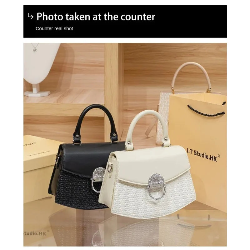 Women's handbag 2025 new autumn and winter brand shoulder crossbody bag, high-end texture, light luxury designer handbag