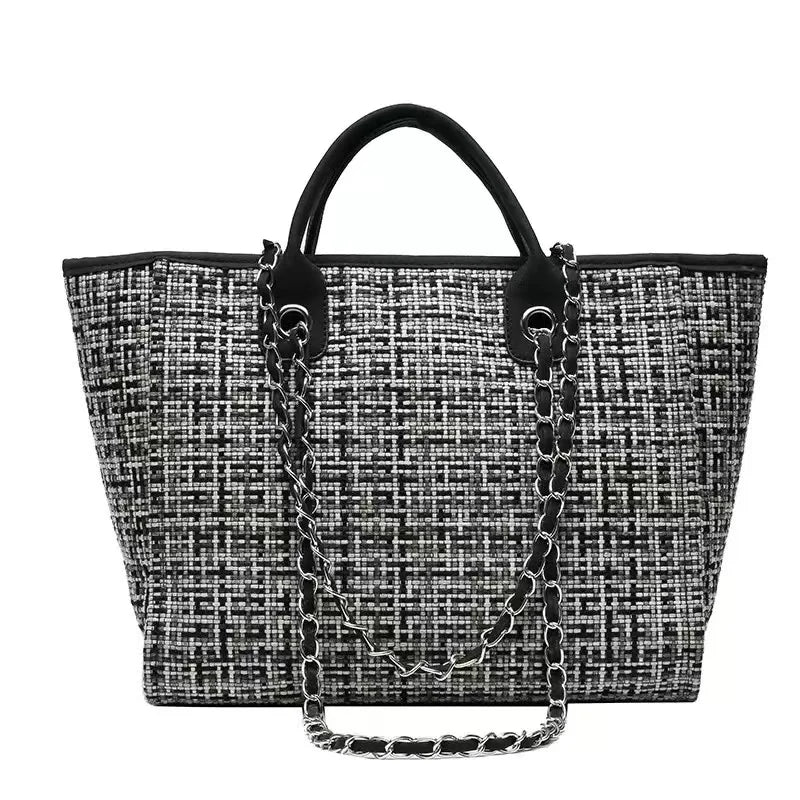 Custom Monogram Canvas Tote Bag Initial Bag Handbag Beach Bag Birthday Gift Bag with Chain Tote Bag Summer Holiday Bag
