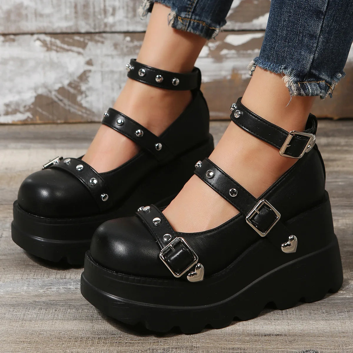 Brand New Ladies Goth Platform Pumps Fashion Heart Buckle Rivet Punk Wedges High Heels women's Pumps Party Street Shoes Woman
