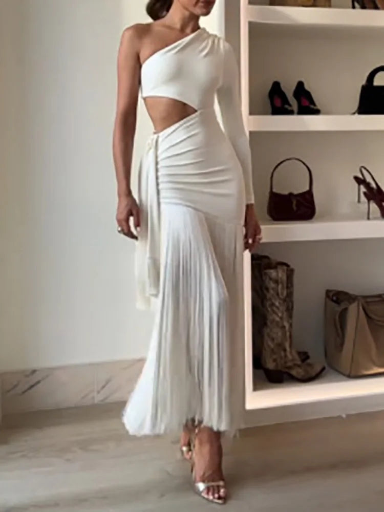 Women Sexy Hollow Out Maxi Dress Diagonal Collar One Shoulder Tassel Solid Patchwork Dress Chic Lady Bodycon Slim Fit Dresses