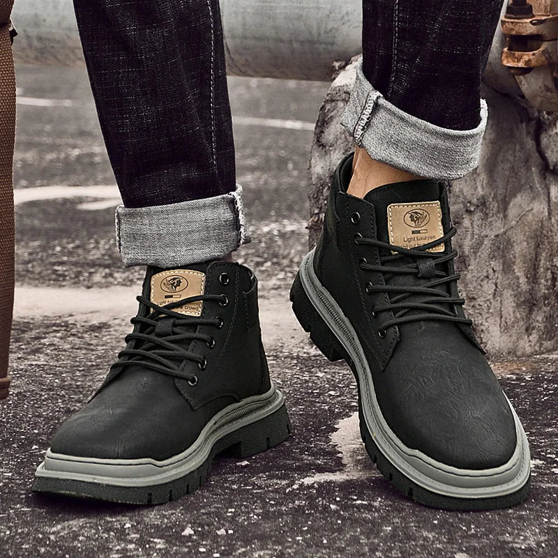 Luxury Genuine Leather Laced Desert Boots Men Shoe Brand Leather Handmade Designer Ankle Boots Fashion Outdoor Round Toe Boots