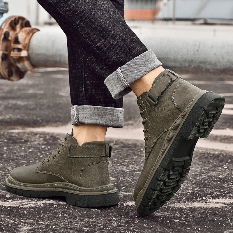 Luxury Genuine Leather Laced Desert Boots Men Shoe Brand Leather Handmade Designer Ankle Boots Fashion Outdoor Round Toe Boots